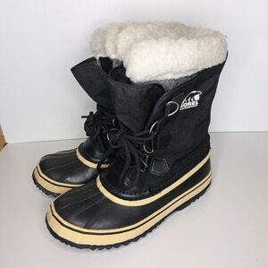 Womens Sorel Carnival size 6US 4UK Black Ankle High Insulated Lined Winter Boots